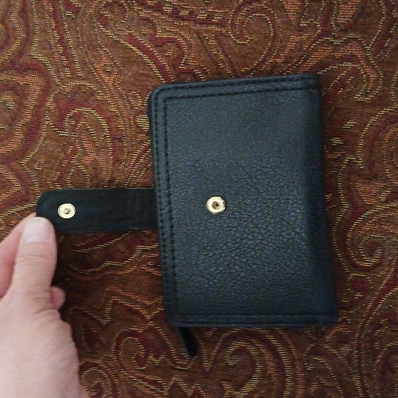 Black Relic Wallet. - Picture 5 of 11